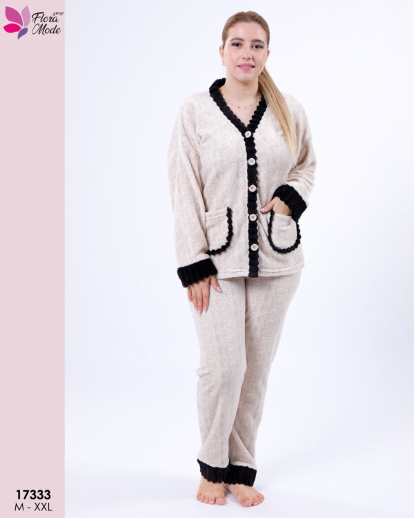 2 Pieces button for women 17333