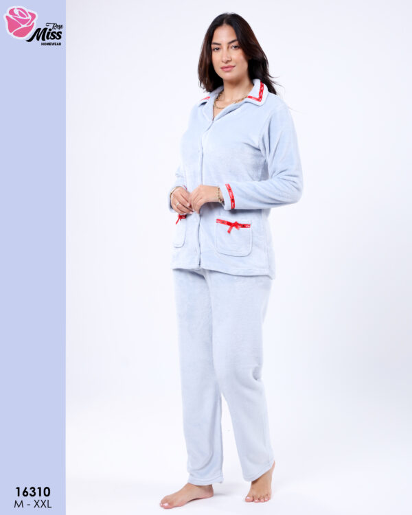 2 Pieces button for women 16310