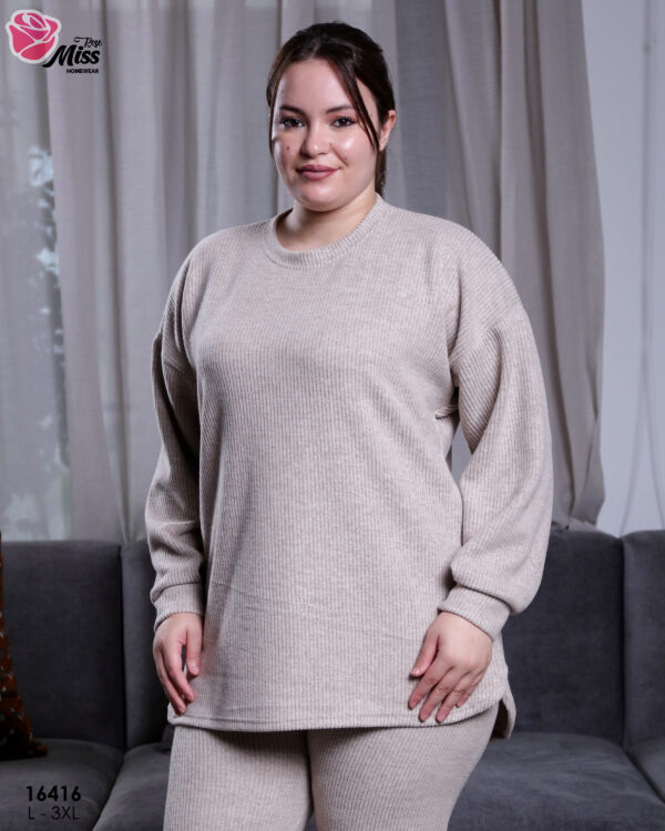 2 Pieces simple for women 16416