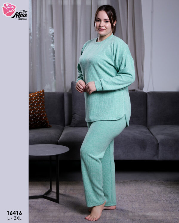 2 Pieces simple for women 16416