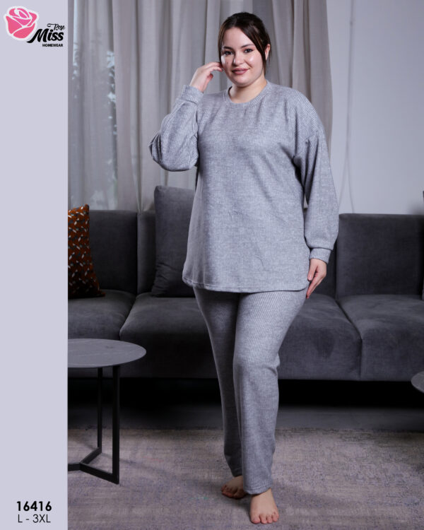 2 Pieces simple for women 16416