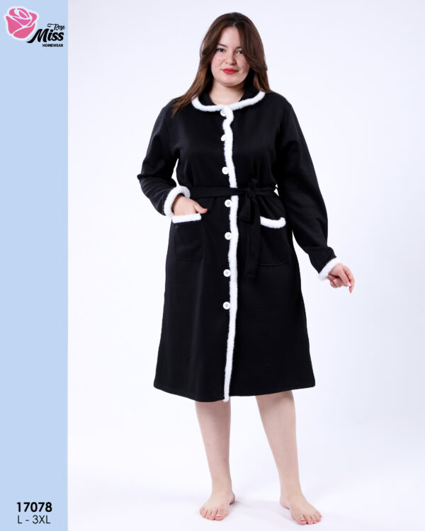 Penoir button for women 17078