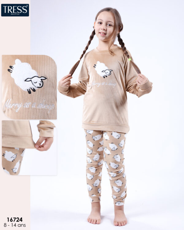Tress 16724 a 2-Piece Homewear Set for Girls 16724