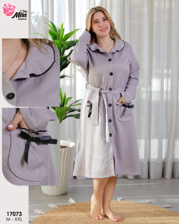 Penoir button for women 17073