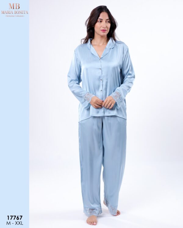 17767 Elegant 2-Piece Set – Luxurious & Comfortable 17767