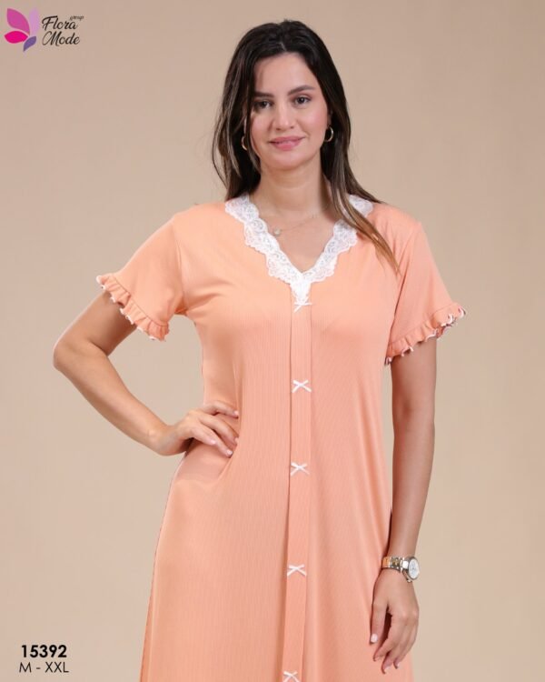 Flora Mode Chemise de nuit boutonnée dentelle – Réf 15392 – Pêche