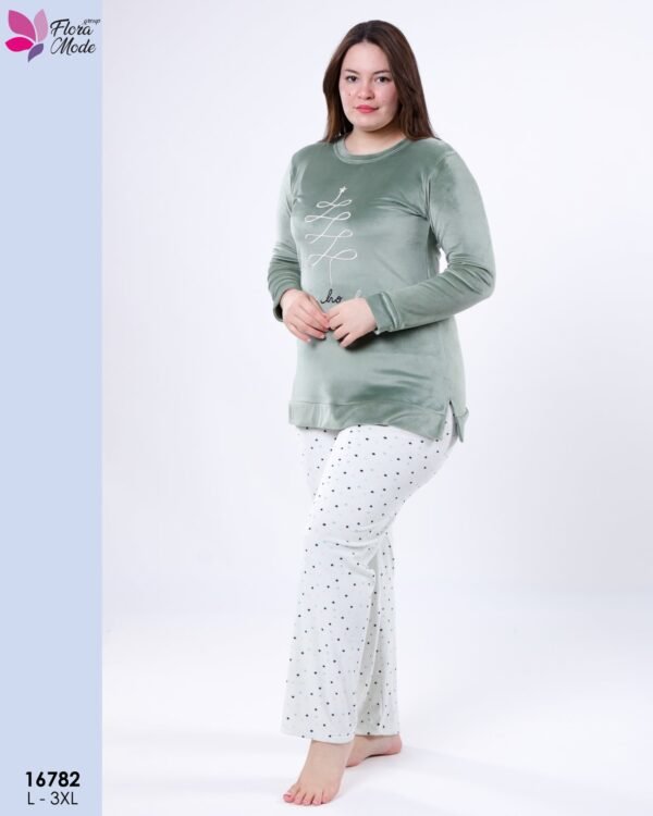 Flora Mode Pyjama velours étoiles – Réf 16782 – Vert sauge