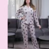 Flora Mode Pyjama velours boutonné imprimé pingouins – Réf 17383 – Taupe