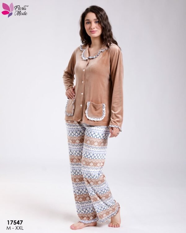 Flora Mode Pyjama velours boutonné jacquard – Réf 17547 – Camel