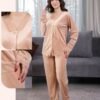 Flora Mode Pyjama velours boutonné dentelle – Réf 17563 – Camel