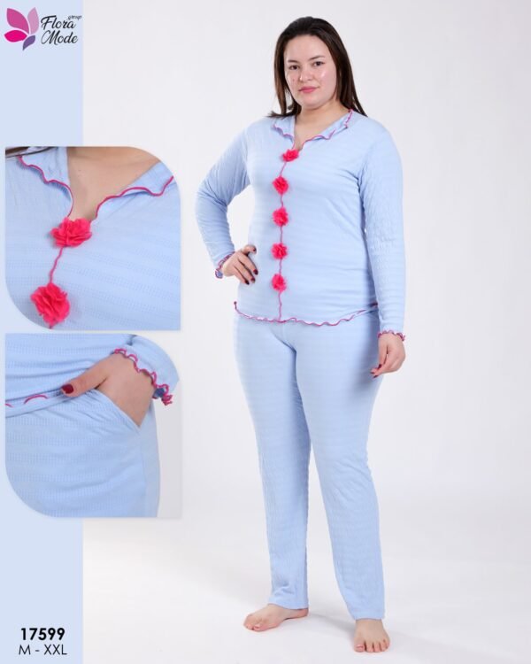 Flora Mode Pyjama gaufré boutonné fleurs – Réf 17599 – Bleu ciel