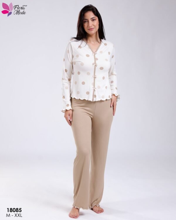 Flora Mode Pyjama haut à pois nœuds – Réf 18085 – Beige