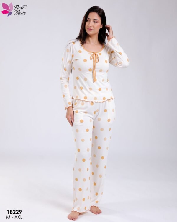 Flora Mode Pyjama côtelé à pois – Réf 18229 – Écru et moutarde