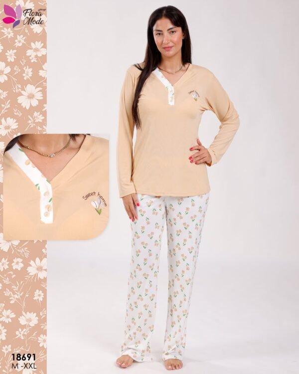 Flora Mode Pyjama haut col V et pantalon imprimé tulipes – Réf 18691 – Beige