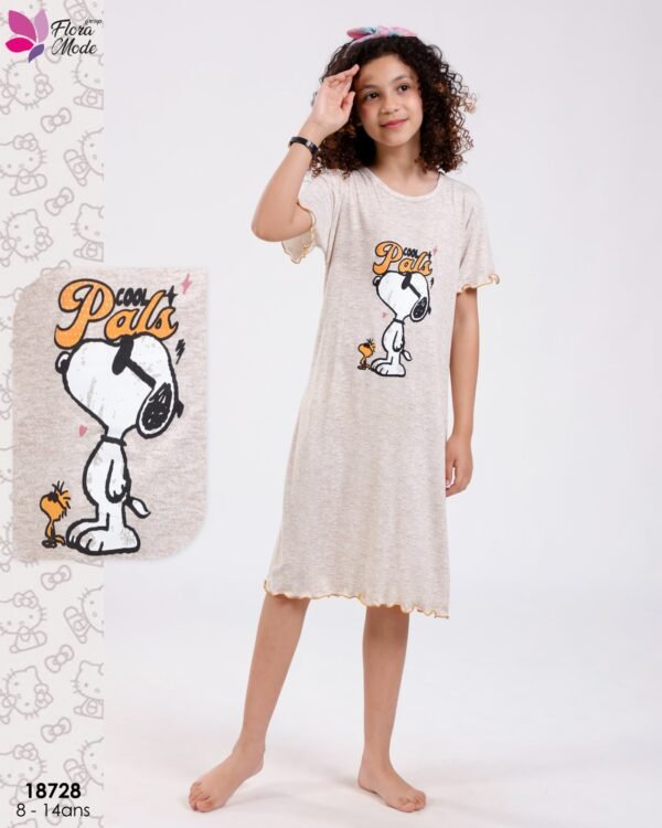 Flora Mode Chemise de nuit imprimée Snoopy fille – Réf 18728 – Beige