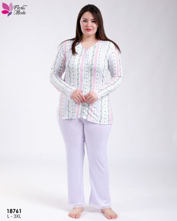 Flora Mode Pyjama boutonné rayé fleuri et pantalon dentelle grande taille – Réf 18761 – Lilas