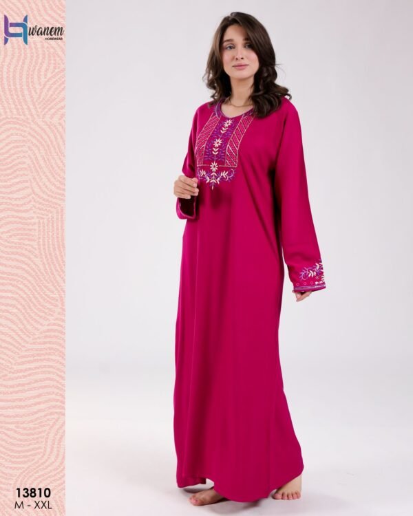 Hawanem Caftan d'intérieur brodé – Réf 13810 – Fuchsia