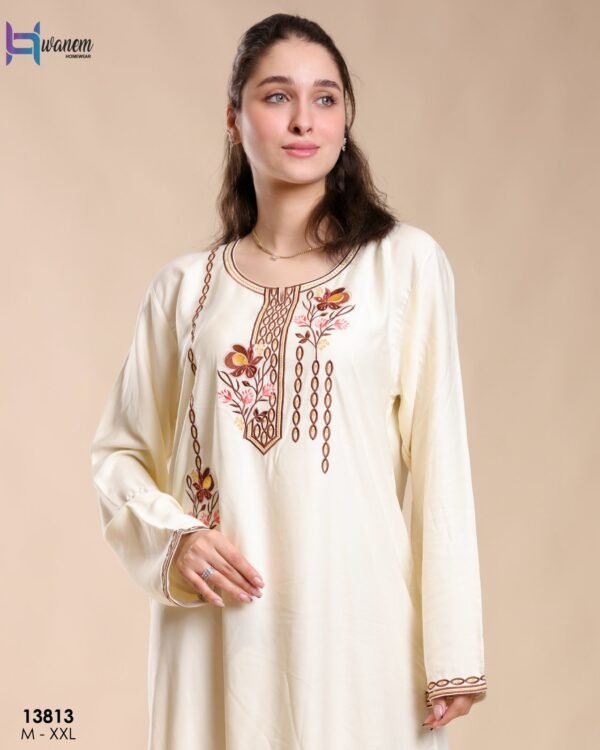 Hawanem Caftan d'intérieur brodé – Réf 13813 – Écru