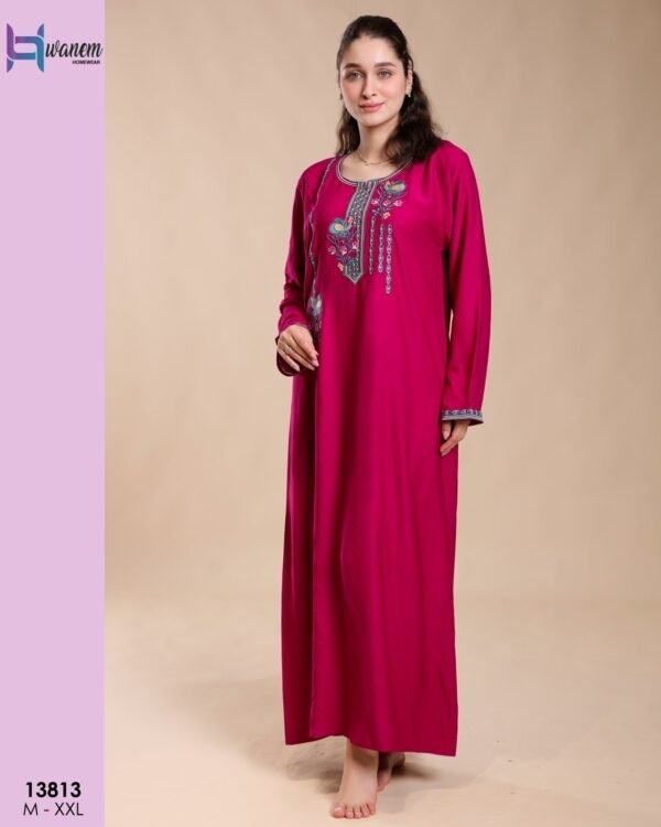 Hawanem Caftan d'intérieur brodé – Réf 13813 – Fuchsia