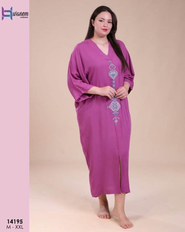 Hawanem Caftan d'intérieur brodé – Réf 14195 – Prune