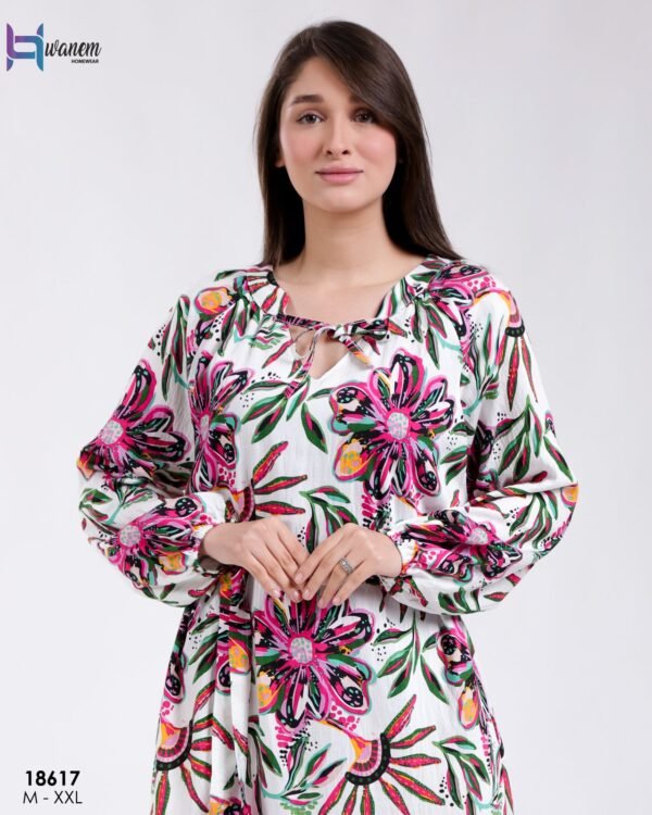 Hawanem Robe longue imprimée fleurs – Réf 18617 – Blanc et fuchsia