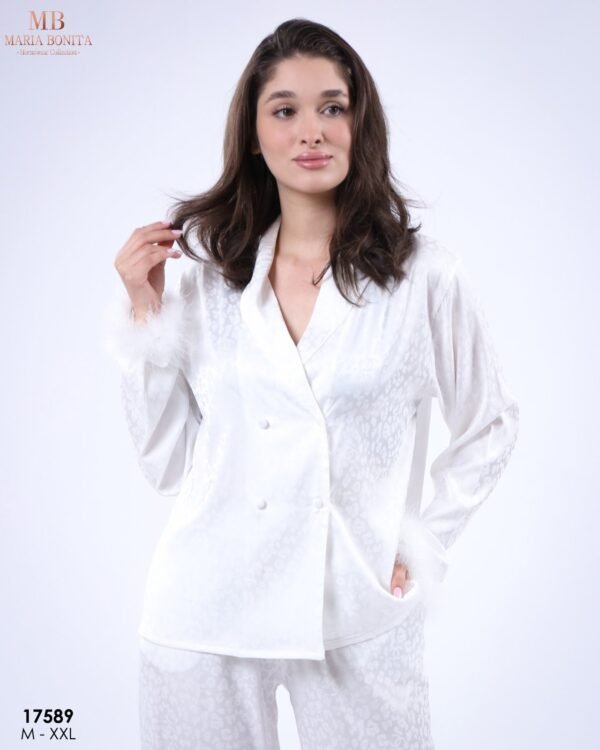 Maria Bonita Pyjama satin croisé à plumes – Réf 17589 – Blanc