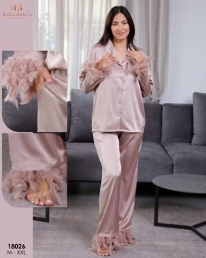 Maria Bonita Pyjama satin chemise à plumes – Réf 18026 – Taupe rosé
