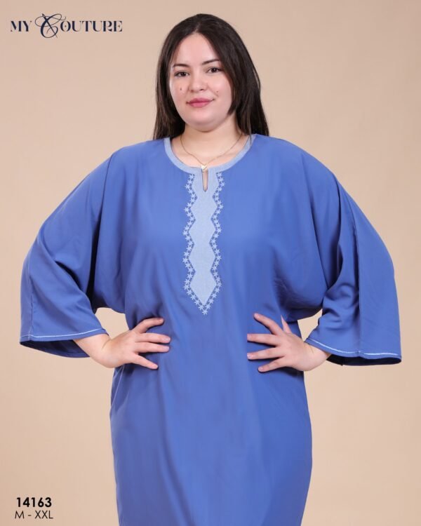 My Couture Caftan d'intérieur brodé – Réf 14163 – Bleu