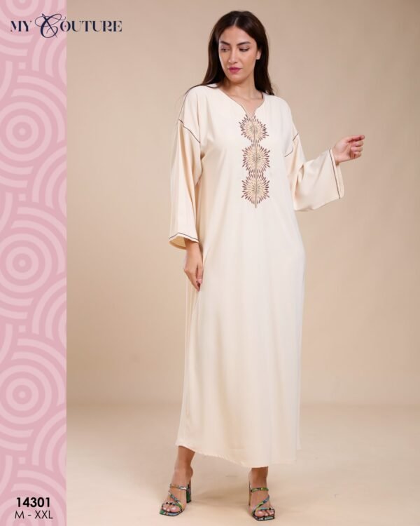 My Couture Caftan d'intérieur brodé – Réf 14301 – Écru