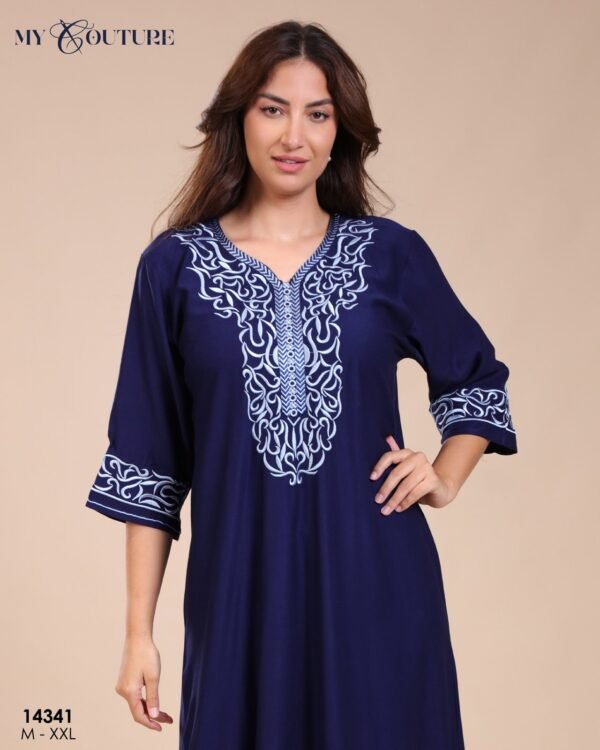 My Couture Caftan d'intérieur brodé – Réf 14341 – Bleu marine