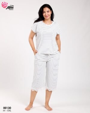 Rose Miss Pyjama pantacourt – Réf 00130 – Blanc rayé marine