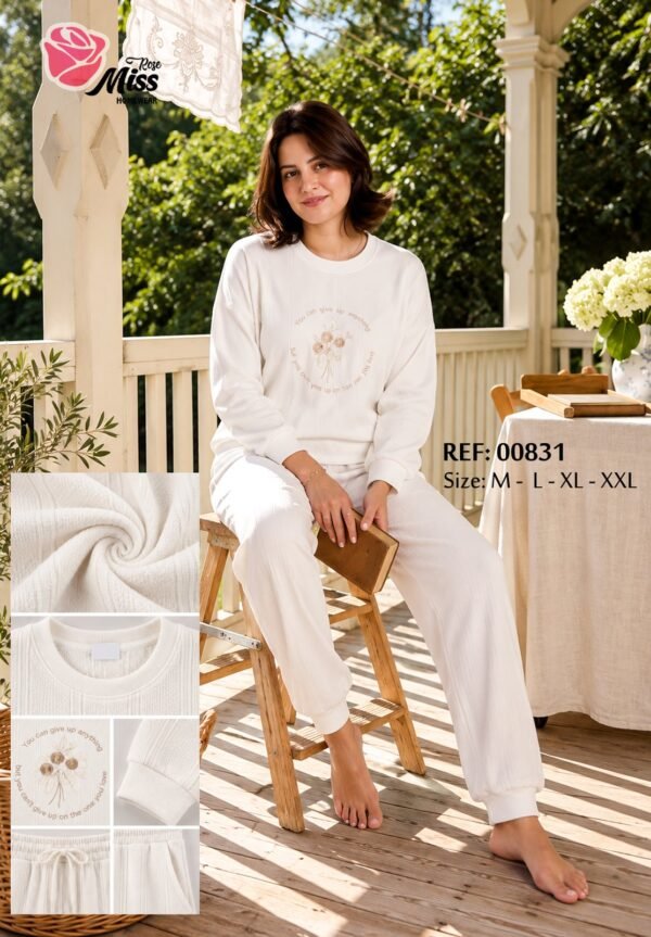 Rose Miss Pyjama – Réf 00831 – Écru
