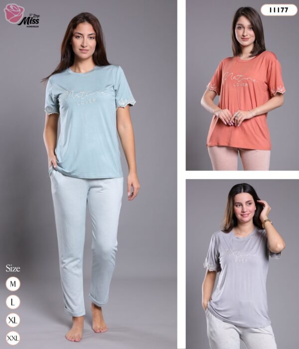 Rose Miss Pyjama t-shirt brodé pantalon – Réf 11177 – Couleurs assorties