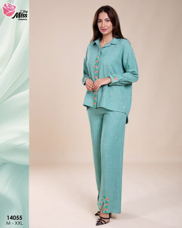 Rose Miss Ensemble chemise et pantalon brodé – Réf 14055 – Vert d'eau