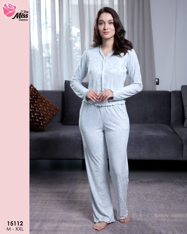 Rose Miss Pyjama boutonné jacquard – Réf 15112 – Bleu ciel