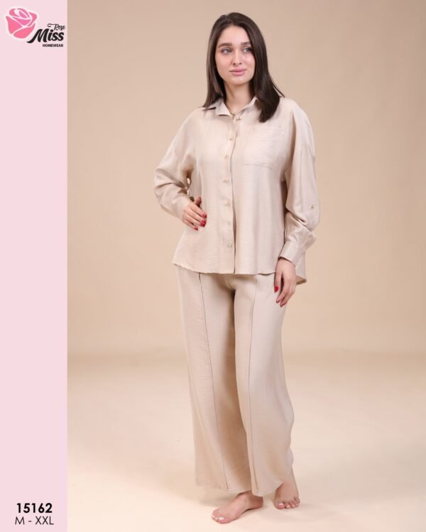 Rose Miss Ensemble chemise et pantalon – Réf 15162 – Beige Rose Miss Ensemble chemise et pantalon – Réf 15162 – Beige