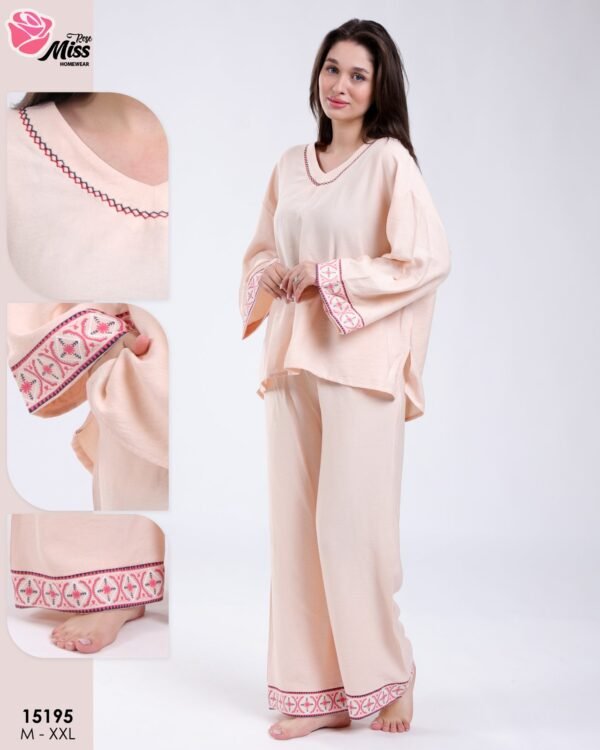 Rose Miss Ensemble tunique brodée et pantalon – Réf 15195 – Pêche