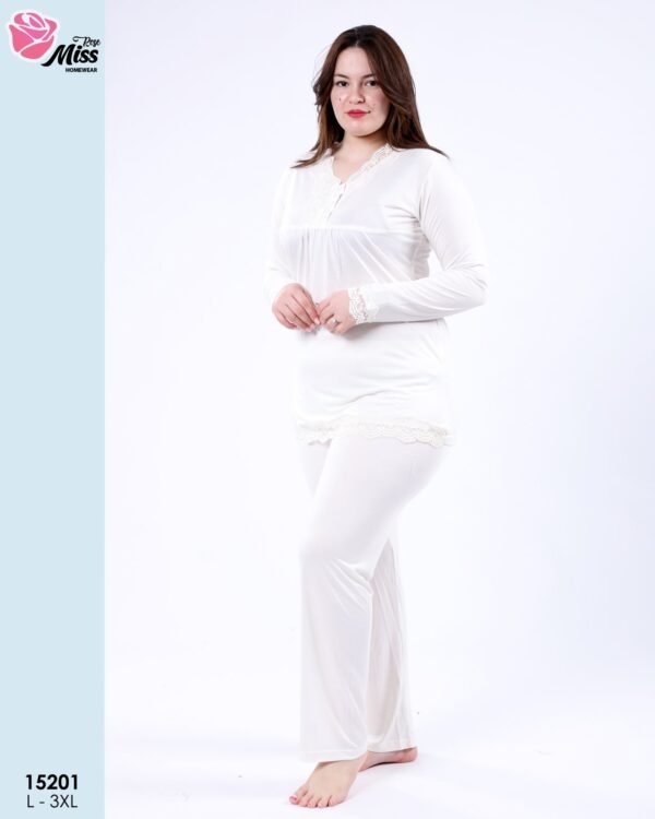 Rose Miss Pyjama dentelle – Réf 15201 – Écru