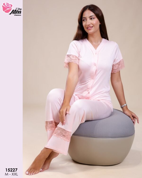 Rose Miss Pyjama boutonné dentelle – Réf 15227 – Rose pâle
