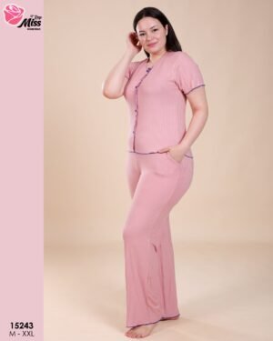 Rose Miss Pyjama boutonné côtelé – Réf 15243 – Vieux rose Rose Miss Pyjama boutonné côtelé – Réf 15243 – Vieux rose