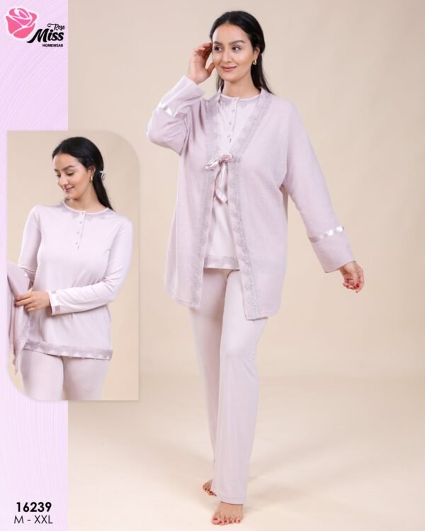 Rose Miss Ensemble pyjama et gilet dentelle 3 pièces – Réf 16239 – Rose poudré