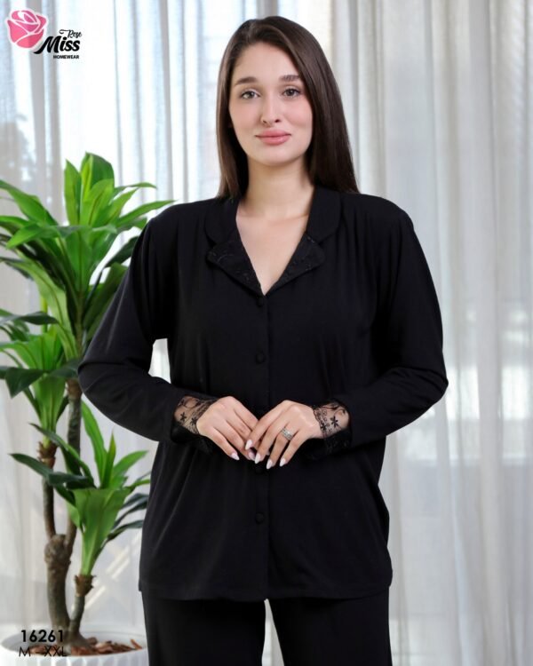 Rose Miss Pyjama boutonné dentelle – Réf 16261 – Noir