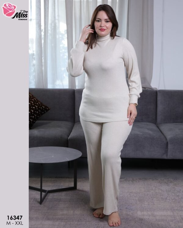 Rose Miss Pyjama col roulé côtelé – Réf 16347 – Écru