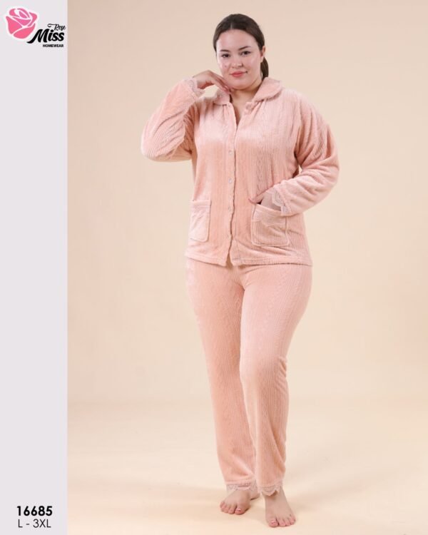 Rose Miss Pyjama polaire boutonné dentelle – Réf 16685 – Pêche