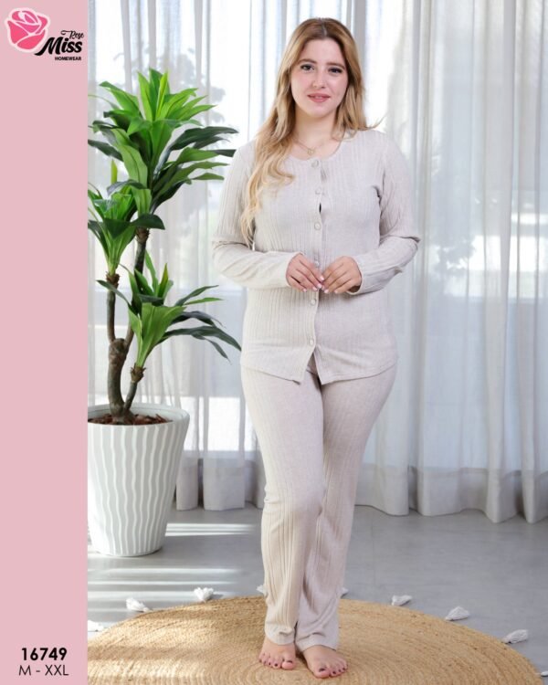 Rose Miss Pyjama boutonné côtelé – Réf 16749 – Beige