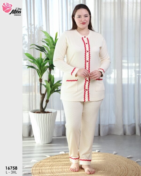 Rose Miss Pyjama boutonné côtelé – Réf 16758 – Écru