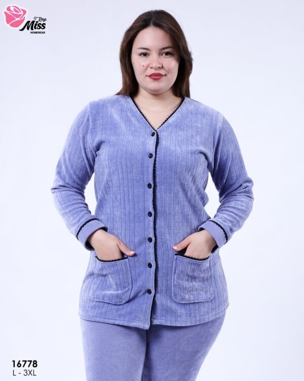 Rose Miss Pyjama velours côtelé boutonné – Réf 16778 – Bleu lavande