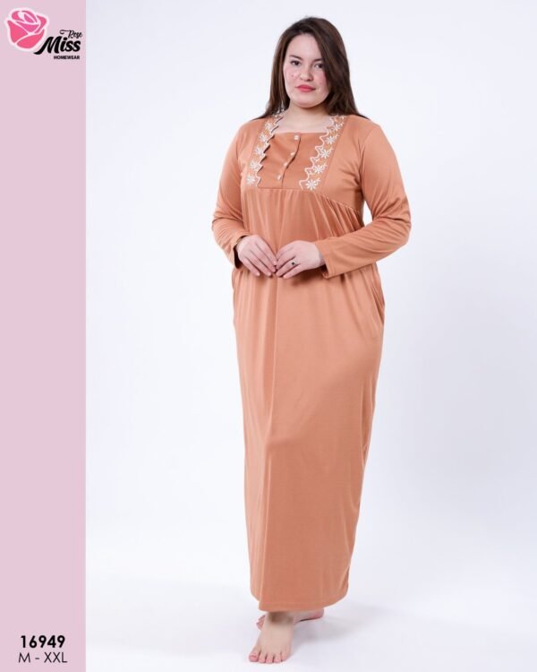 Rose Miss Chemise de nuit longue brodée – Réf 16949 – Camel