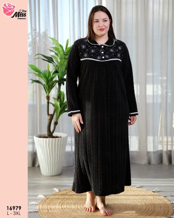 Rose Miss Chemise de nuit longue velours brodée – Réf 16979 – Noir