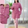 Rose Miss Ensemble pyjama boutonné et veste polaire ceinturée 3 pièces – Réf 16981 – Rose